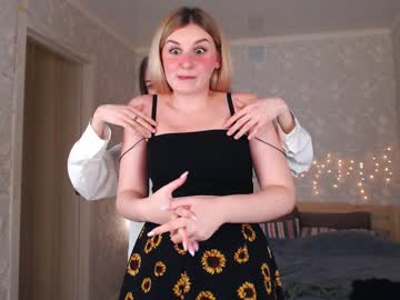 girl
        tendermoon__ cam image #3307791