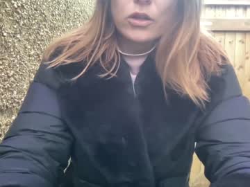 girl
        eatmypie69 cam image #3750666