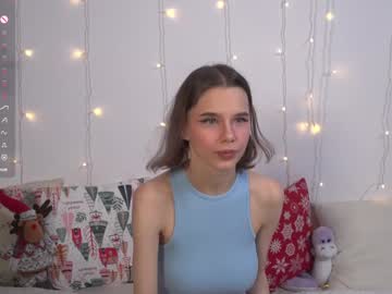 girl
        happynewdear cam image #5853506