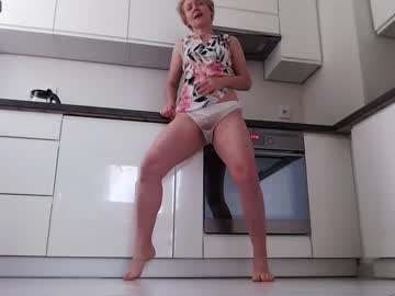 girl
        jasmin18v cam image #3555829