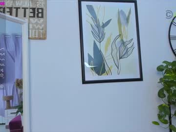 girl
        elizabeth__gray cam image #1274829