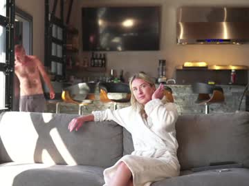 couple
        blondefoxsilverfox cam image #4923797