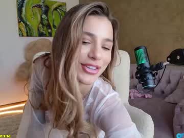 girl
        lenna_godess cam image #6136641