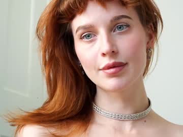 girl
        ellaa91 cam image #5636310