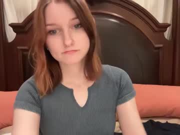 girl
        tinytittytia cam image #4158208