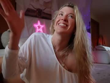 girl
        lucy_gooosey cam image #6665765
