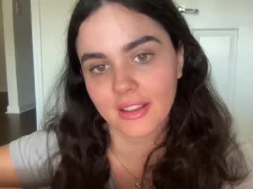 girl
        gia_is_horny cam image #2166240