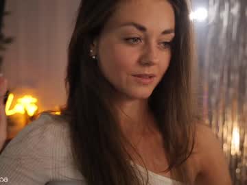 girl
        lettymoa cam image #6636653