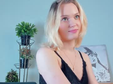 girl Cam Girls Get Busy With Their Dildos With No Shame with esmahartell