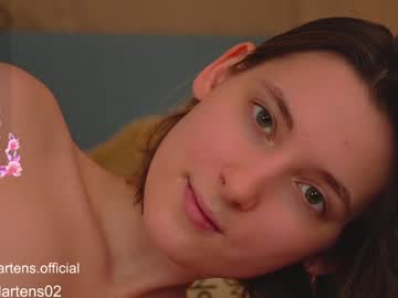 girl
        beckymartens cam image #4682965
