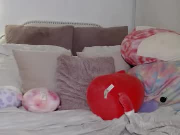 girl Cam Girls Get Busy With Their Dildos With No Shame with babygirlabby02