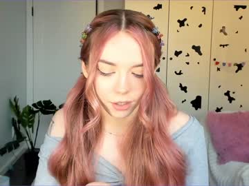 girl
        thisisamelia cam image #1525636
