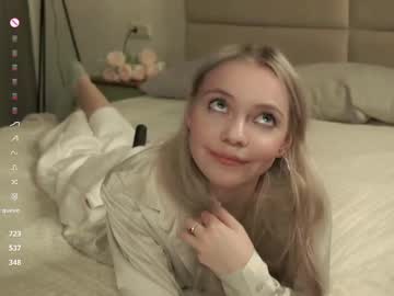 girl Cam Girls Get Busy With Their Dildos With No Shame with taitedutch