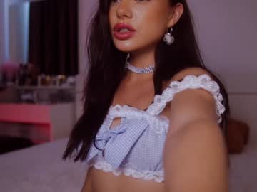 girl
        jacky_smith cam image #4367230