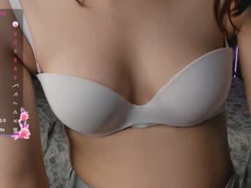 girl
        maxinegermany cam image #5909930