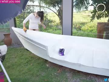 girl
        loollypop24 cam image #4291405