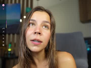 girl
        monika_youthfull cam image #6628120
