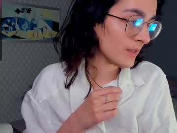 girl Cam Girls Get Busy With Their Dildos With No Shame with keeleyhane