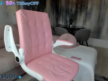 girl
        tiffanyhouston_ cam image #1043317