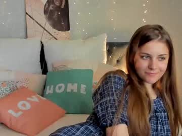 girl
        ellis_frisk cam image #1932993