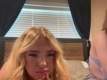 girl Cam Girls Get Busy With Their Dildos With No Shame with lizzymariee