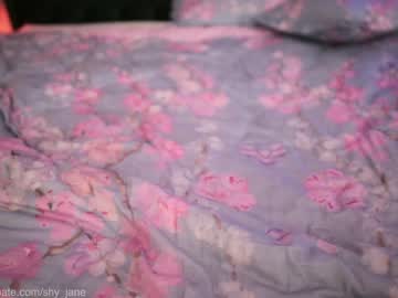 girl
        shy_jane cam image #2722628