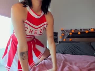 girl
        yourfreakygirl cam image #23772