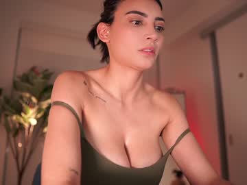 girl
        letiziafulkers1 cam image #2942453