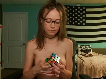girl
        anabelleleigh cam image #6878340