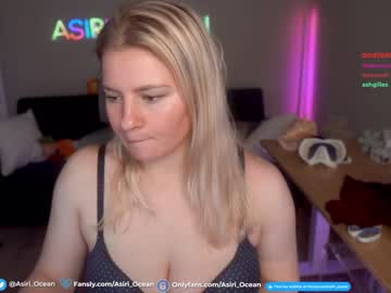 girl
        asiri_ocean cam image #3212780