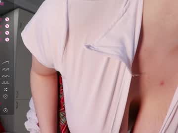 girl
        pleasant_fun cam image #6237130