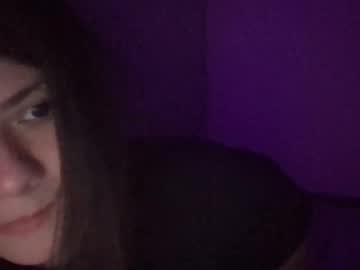 girl
        ghostkitti cam image #5114474