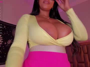 girl
        anahi_ryan cam image #917193