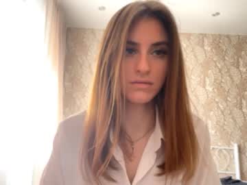 girl
        odelinabain cam image #6697956