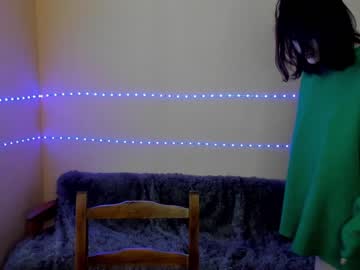 girl
        lightforwhale cam image #612082