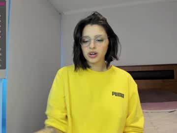 girl
        yourfreakygirl cam image #1965167