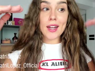 girl
        crazypaty cam image #2791197