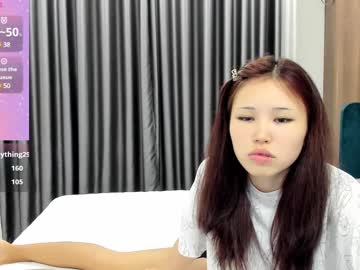 girl
        little_yena cam image #5119006