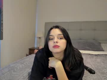 girl
        yourfreakygirl cam image #4378544