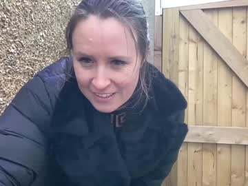 girl
        eatmypie69 cam image #3441461