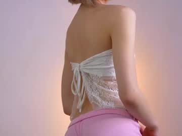 girl
        bb_jett cam image #6751383