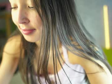 girl
        mary_shiota cam image #5905743