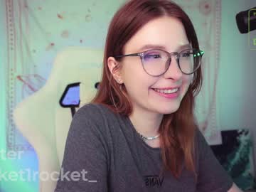 girl
        pocketrocket_ cam image #4228635