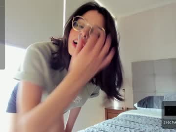 girl
        yourfreakygirl cam image #4772838