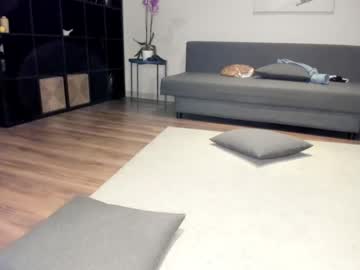 couple
        twerk_dance_live cam image #2668140