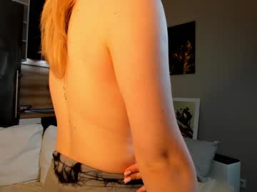 girl
        shelbynorton cam image #2740901