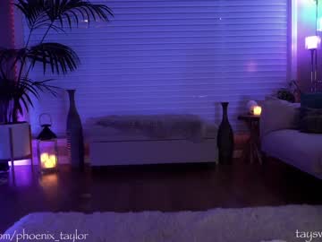 girl
        phoenix_taylor cam image #819547