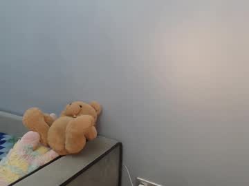 girl
        lilu_miu cam image #5395904