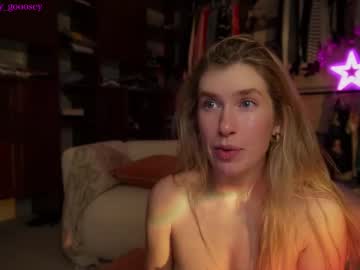 girl
        lucy_gooosey cam image #6020295