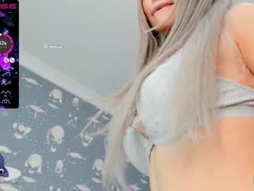 girl
        keizzzy cam image #805471
